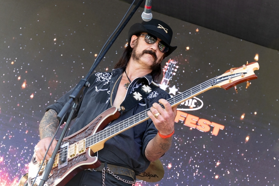 Yura_Lemmy_Yasnikov_Outhead_2.jpg